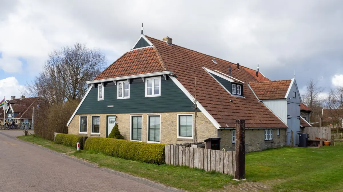 Saldering Zonnepanelen Bedrijfsruimte aan Huis: Gids