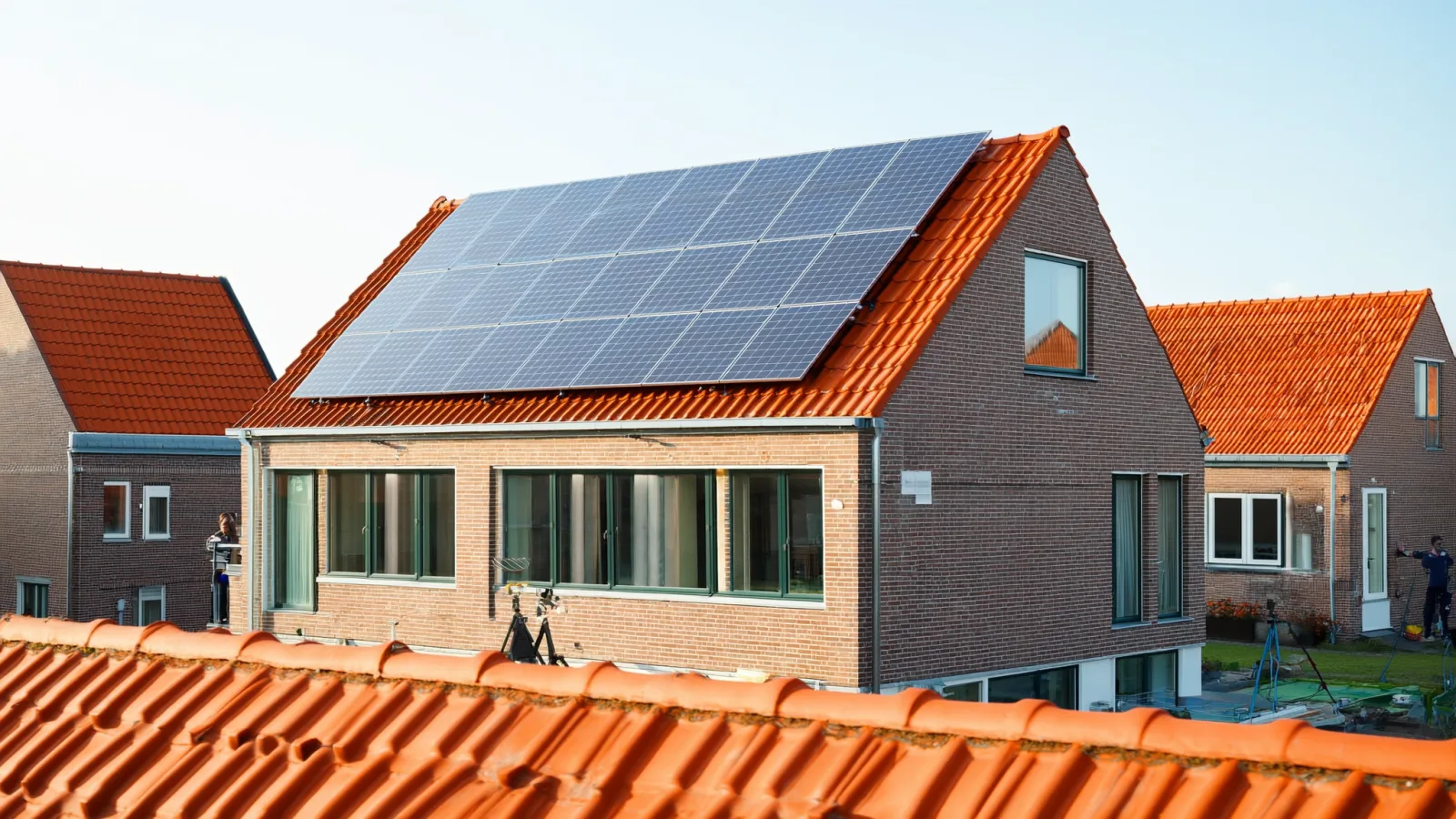 Saldering Zonnepanelen Portiekwoning 2027: VvE Gevolgen